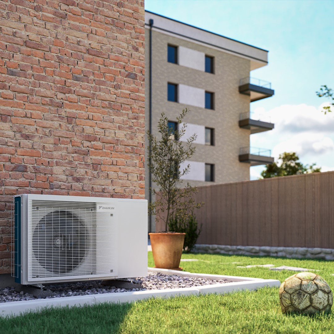 Toplotna pumpa DAIKIN Altherma 3 M Monoblok 4kW za grejanje