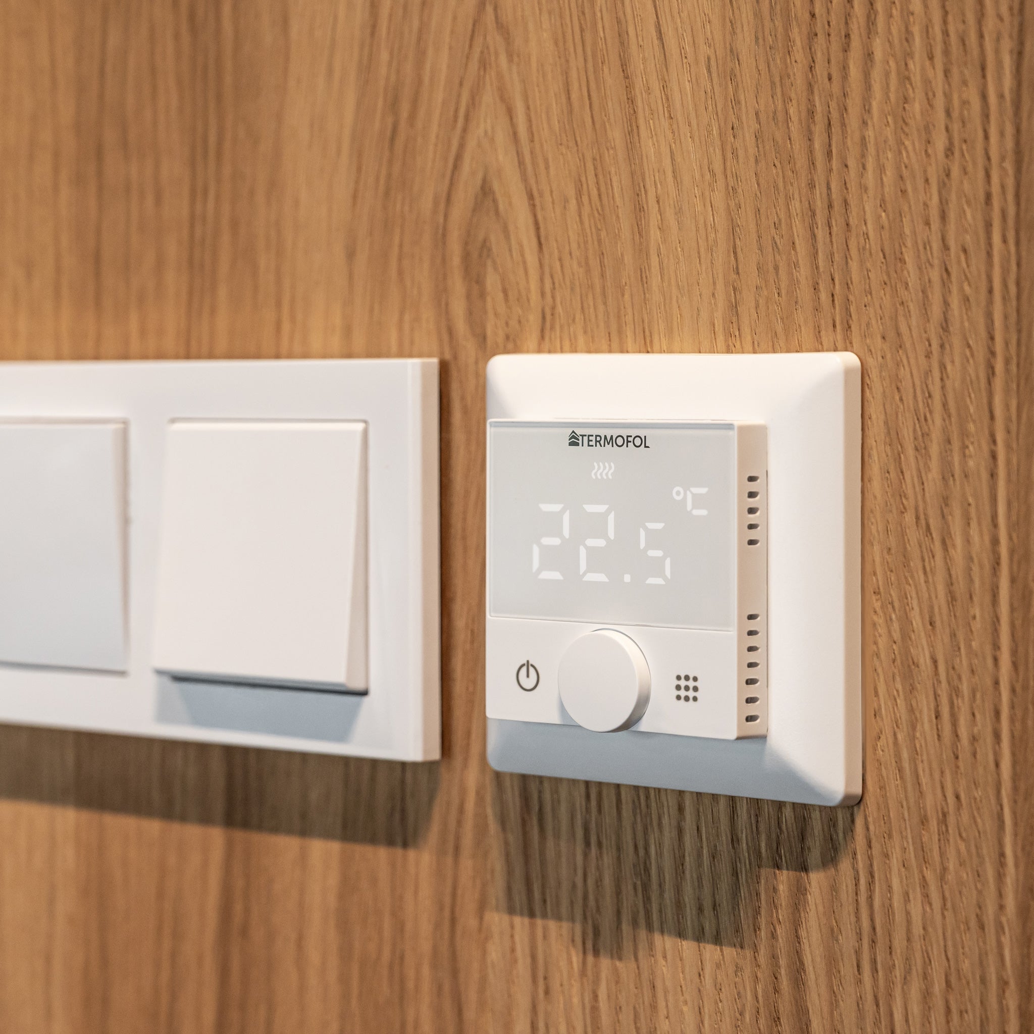 Digitalni Wi-Fi termostat za podno grejanje TERMOFOL TF-H5 Beli